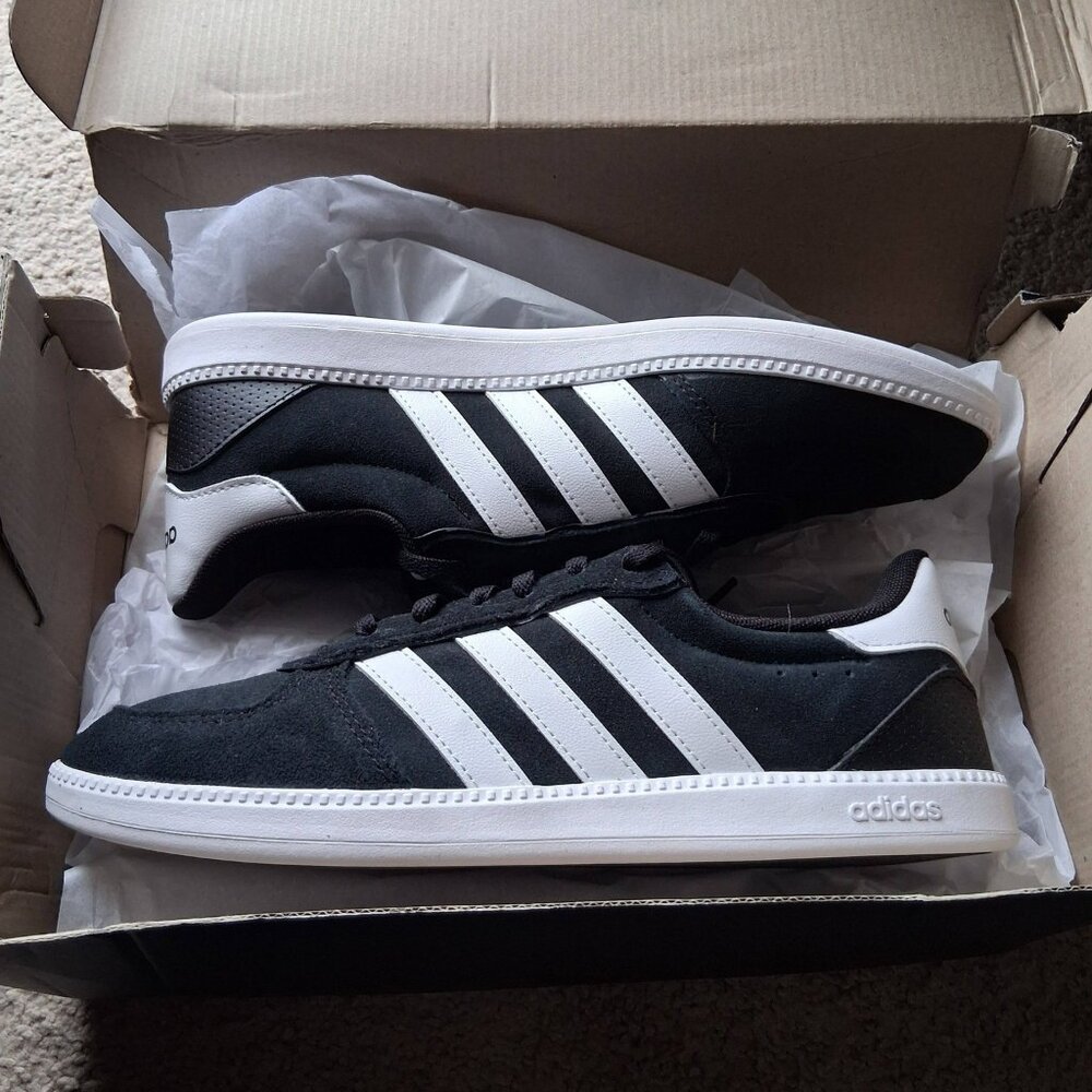 Women's Adidas Breaknet Sleek Black White Shoes Sneakers Sz 8.5 IH5466